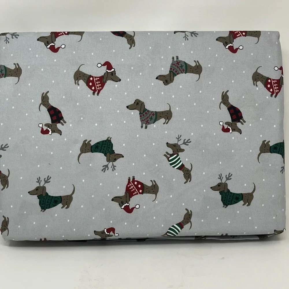 Jingles & Joy Queen Sheet Set Christmas Dachshund Sweater Microfiber Sweater NEW